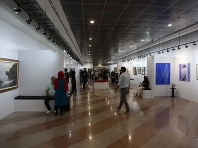 هنرمندان تجسمی با کودکان محک همراه شدند 