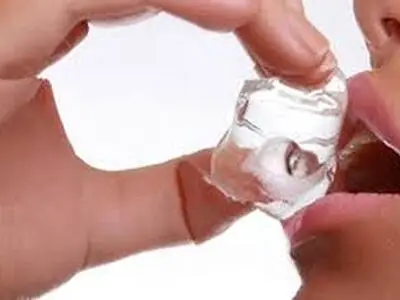 دلیل علاقه برخی افراد به یخ خوردن