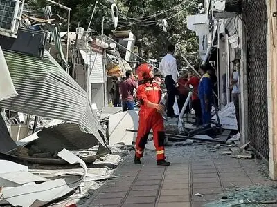 انفجار گاز در بازارچه نظرآباد البرز /  ۱۵ مغازه تخریب شد