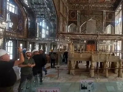 ۸۱ اینفلوئنسر بین‌المللی از کاخ گلستان دیدن کردند