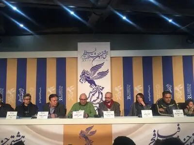 استفاده از بازیگران چهره برای دیده‌شدن فیلم/ قصد تبلیغ کاشت حلزون را نداشتم/ حذف برخی صحنه‌ها به‌خاخر مخاطبان ناشنوا