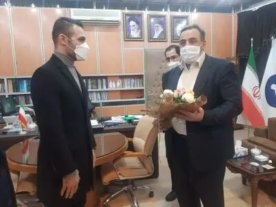 تقدیر از قهرمان آسیا در رشته کاراته