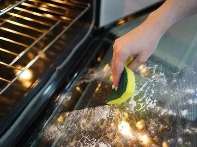 جوش شیرین به این ۱۰ دلیل ماده مناسبی برای نظافت است