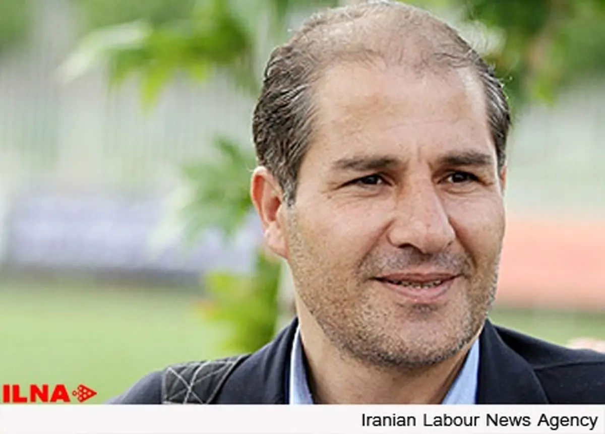 استاد اسدی: تراکتورسازی مربی با انگیزه و جوان می‌خواهد/ بعید می‌دانم تبریزی‌ها قهرمان شوند