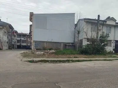 ساماندهی خیابان آزموده لنگرود بعد از ۳۰ سال 