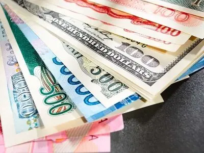 قیمت دلار و یورو امروز دوشنبه ۶ فروردین ۱۴۰۳ + جدول 