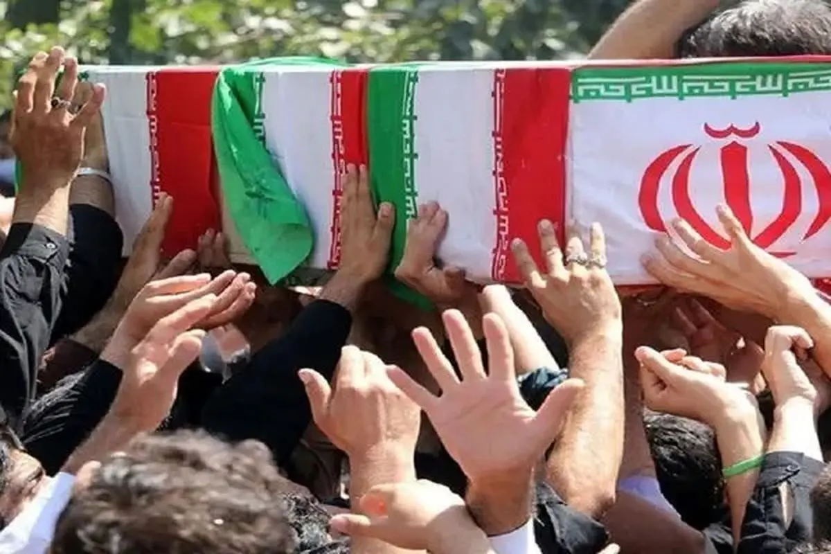 برگزاری مراسم تشییع پیکر ۱۰۰ شهید گمنام در تهران