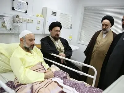یادگار امام از حجت الاسلام نقویان عیادت کرد