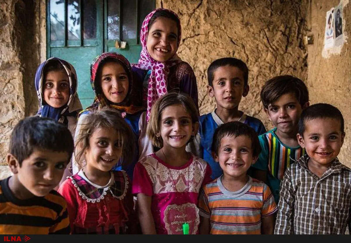 ما نیروهای خرید خدمات آموزشی در صعب‌العبورترین روستاها مشغول به‌کاریم/ دستمزدمان کمتر از حداقل قانونی است