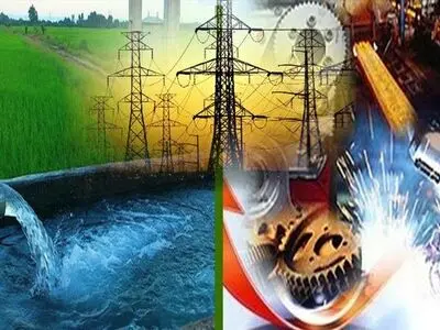 حال استان مرکزی خوب نیست/ بررسی مشکلات پیش روی مدیر ارشد دولت چهاردهم در استان