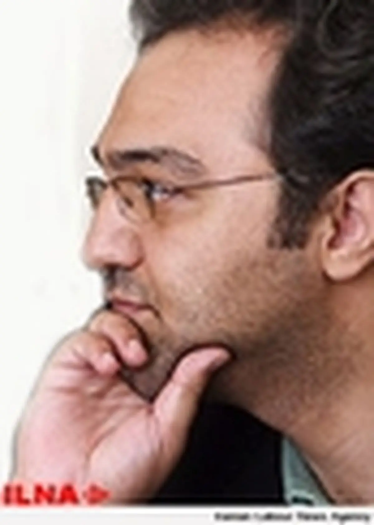 همتی برای رفع مشکلات تئاتر وجود ندارد