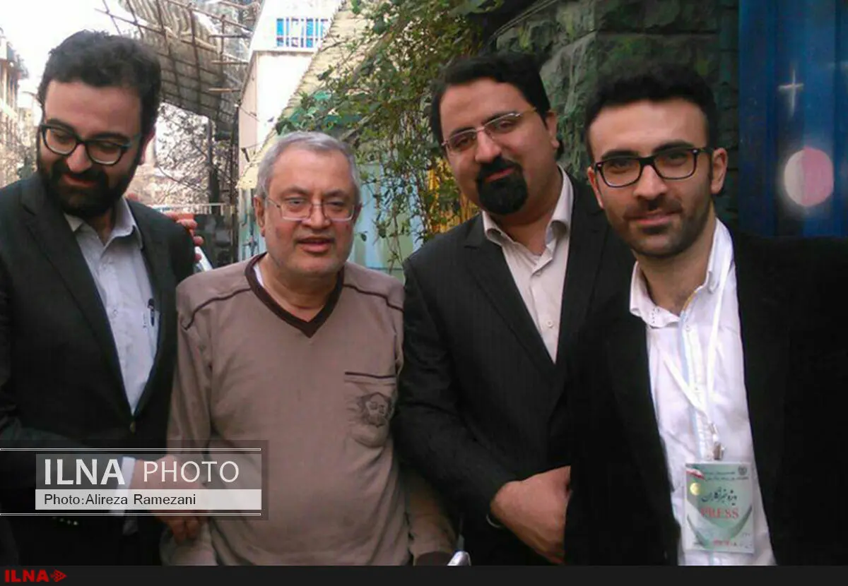 سعید حجاریان برای رای دادن به مدرسه سلمان خیابانی رفت