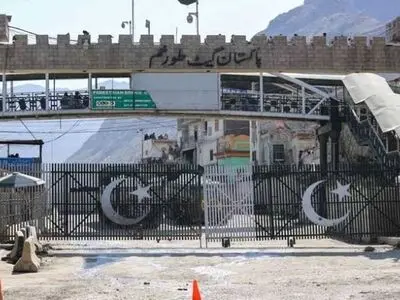 بازگشایی گذرگاه مرزی «تورخم» توسط پاکستان