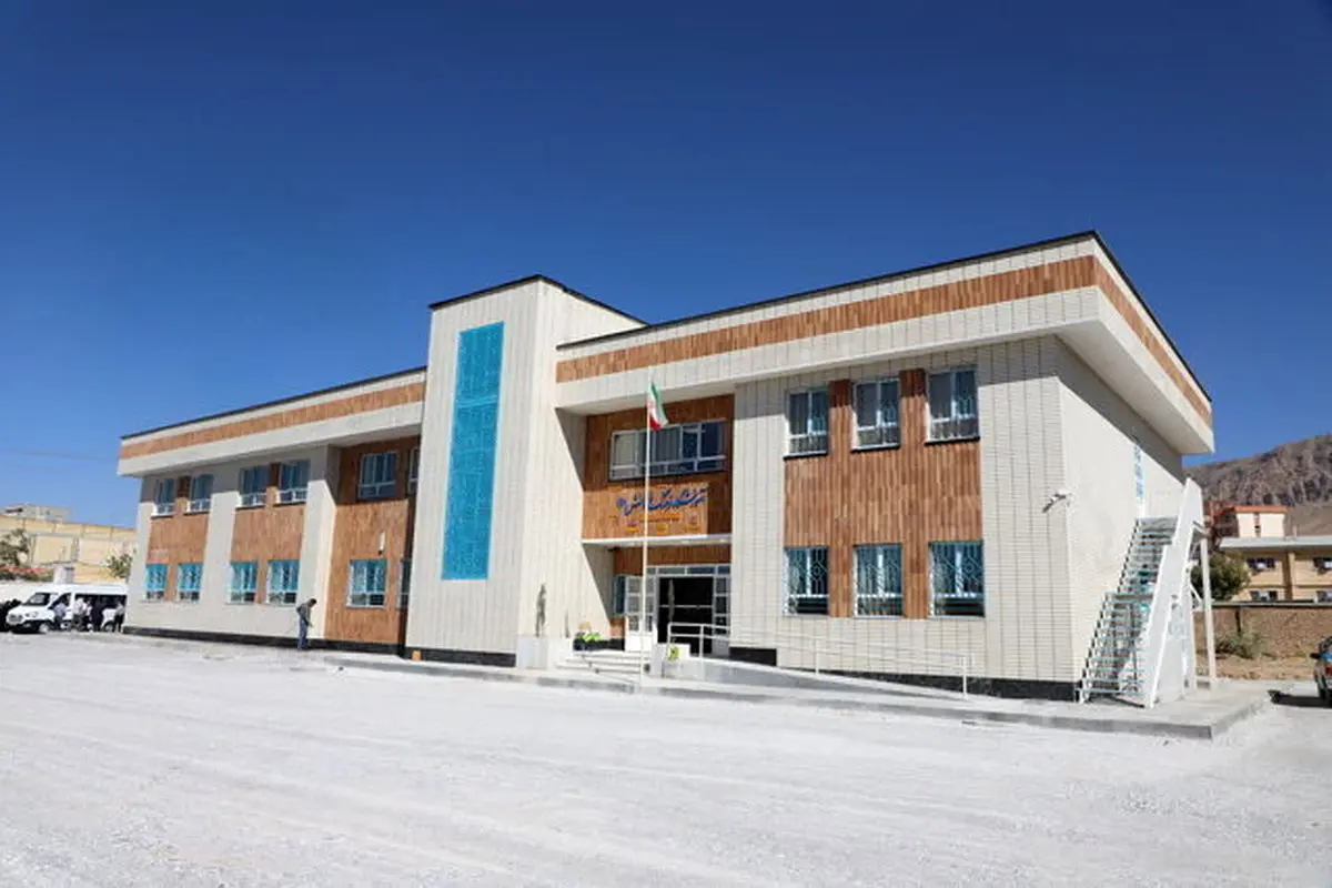 بهترین پاسخ به دشمن ساخت مدرسه است/ آسیب دیدگی بیش از ۶۴۰ فضا آموزشی و اداری