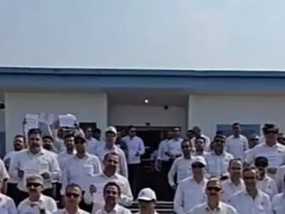 تجمع کارگران رسمی نفت و گاز عسلویه 