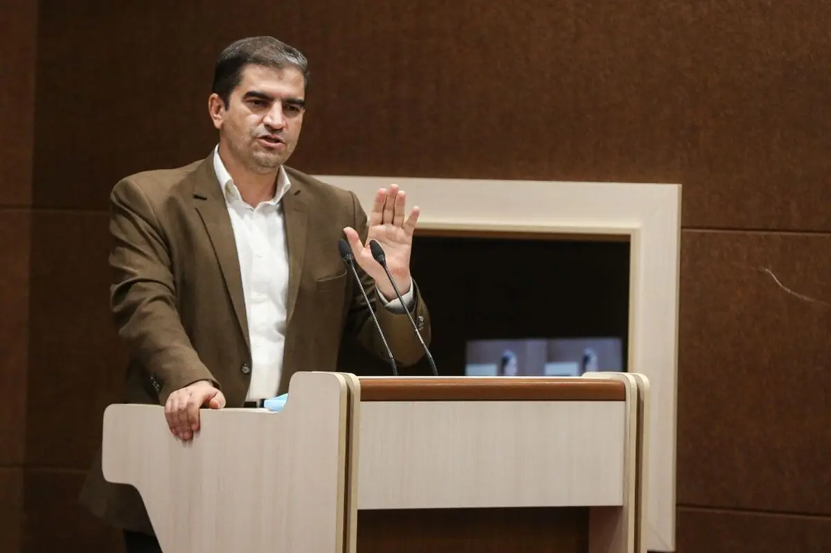 ویدیو: واکنش نماینده مجلس به اعطای تسهیلات از صندوق کارآفرینی به باشگاه پرسپولیس