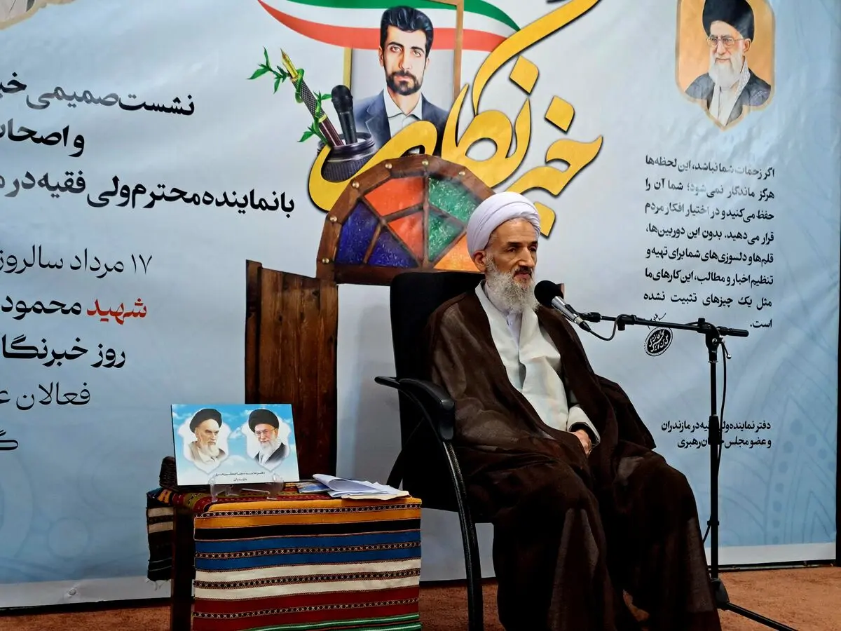 حرفه خبرنگاری باید با روحیه جهادی تلفیق شود 