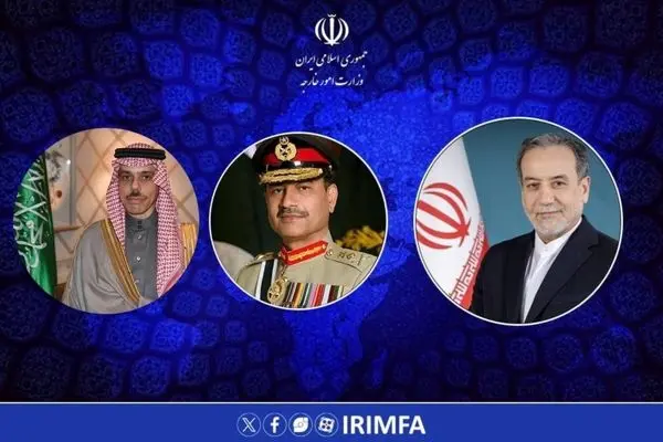 عراقجي يتحدث هاتفيا مع وزير خارجية السعودية وقائد الجيش الباكستاني حول احدث الجهود والمبادرات الدبلوماسية