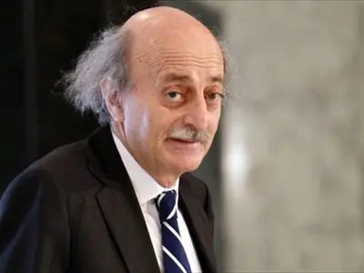 جنبلاط یعلن خروجه من المحور السعودی منتقداً حرب الیمن وسیاسة بن سلمان