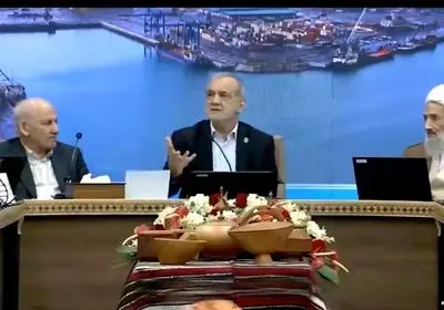 تأکید رئیس‌جمهور بر تمرکززدایی و واگذاری اختیارات به استان‌ها/ رضایت مردم، ملاک اصلی سنجش کارآمدی دولت است