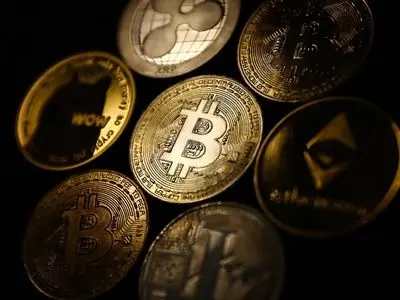 قیمت بیت کوین و ارز‌های دیجیتال امروز یکشنبه ۲۷ اردیبهشت ۱۴۰۵ + جدول 