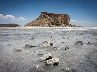 طوفان نمک روستاها را خالی کرد!/ شیوع سرطان در بین اهالی 