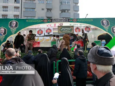وداع اصفهانی‌ها با ده شهید حمله رمضان