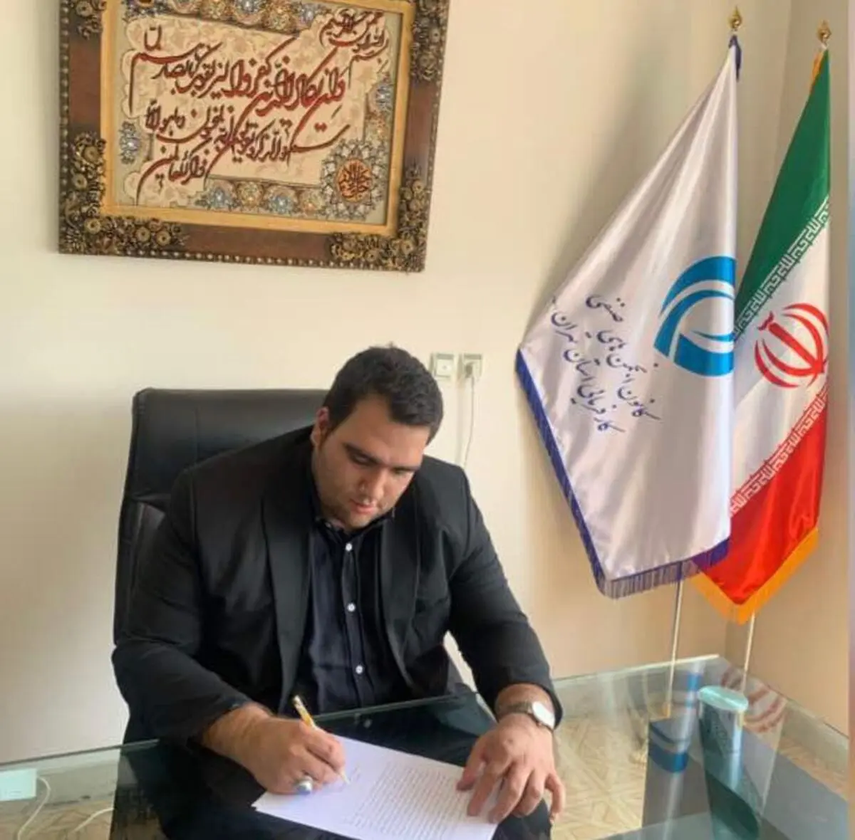 خدمت صادقانه جای ضعف وسستی‌ها را بگیرد 