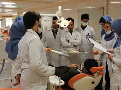 آغاز توزیع کارت آزمون گواهینامه - دانشنامه دندانپزشکی از فردا