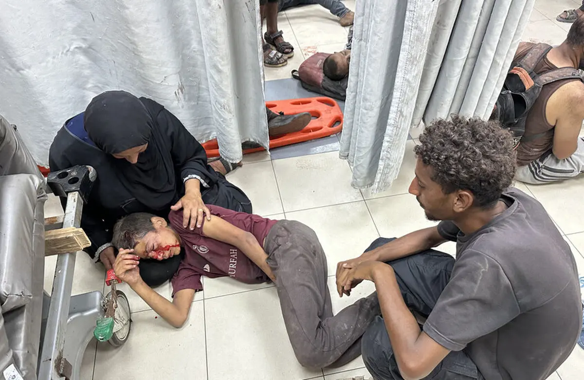 مصادر محلية: عشرات الشهداء ومئات المصابين في مجزرة مروعة بحق طالبي المساعدات شمال غزة