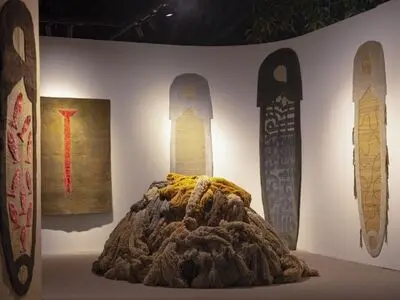 چیدمان «میخ و سنجاق» در نیاوران