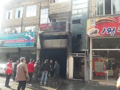 مهار آتش سوزی در مغازه و منزل مسکونی در کرمانشاه