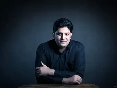 احمد میرمعصومی مدال نقره «گلوبال موزیک اواردز» را کسب کرد
