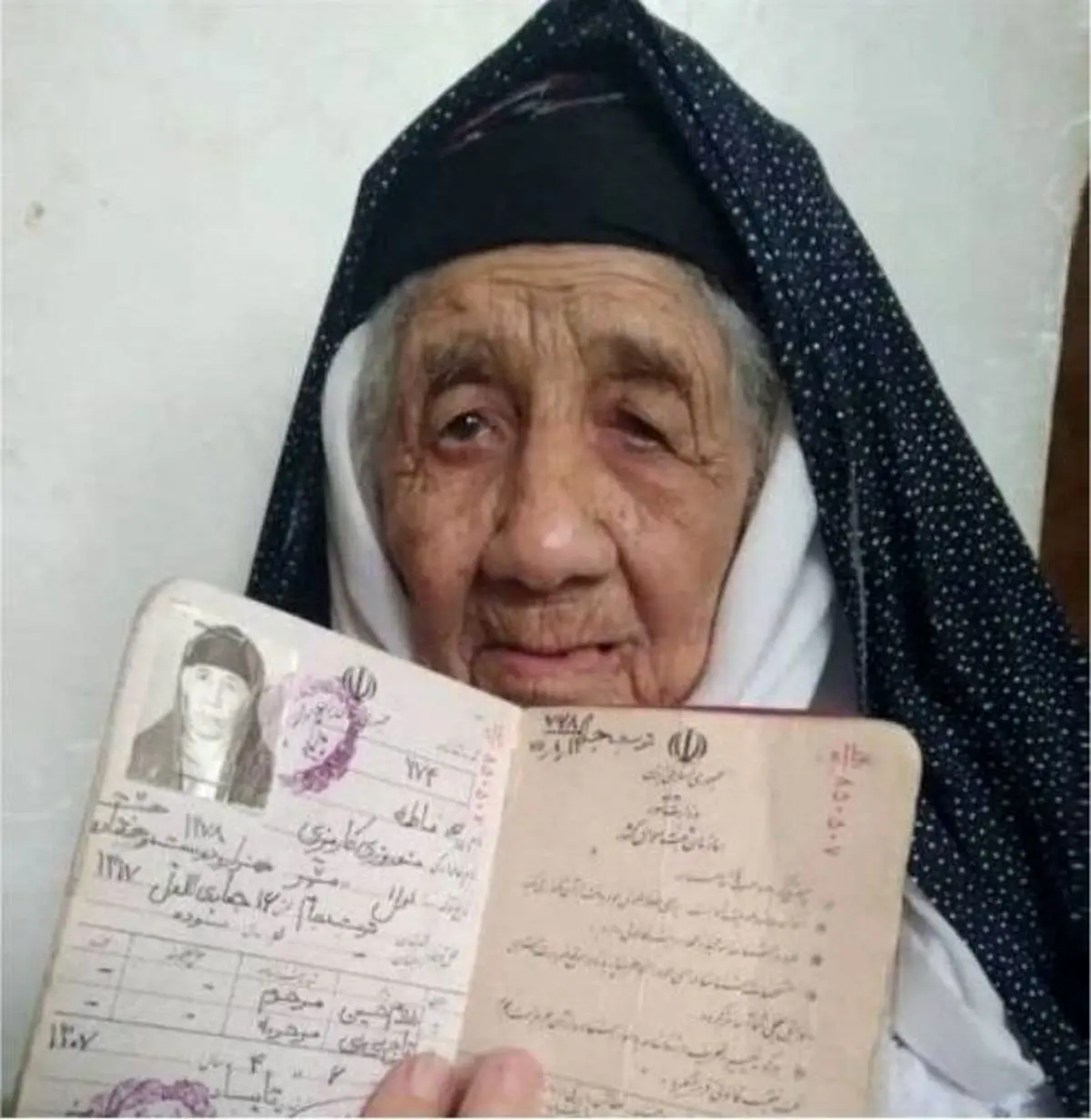 فاطمه نوروزی مسن‌ترین فرد ایران درگذشت