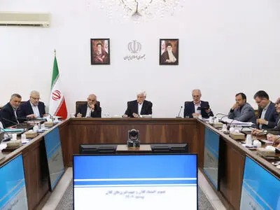 انتخاب بخش خصوصی در اداره اقتصاد کشور یک اختیار نبوده بلکه تکلیف و الزام است