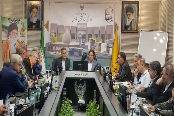 کارگروه سرمایه گذاری در گردشگری ریلی تشکیل شود