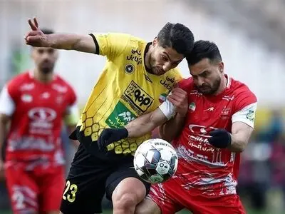 جنگ تمام عیار پرسپولیس و سپاهان: از میکسدزون تا استوری‌ها