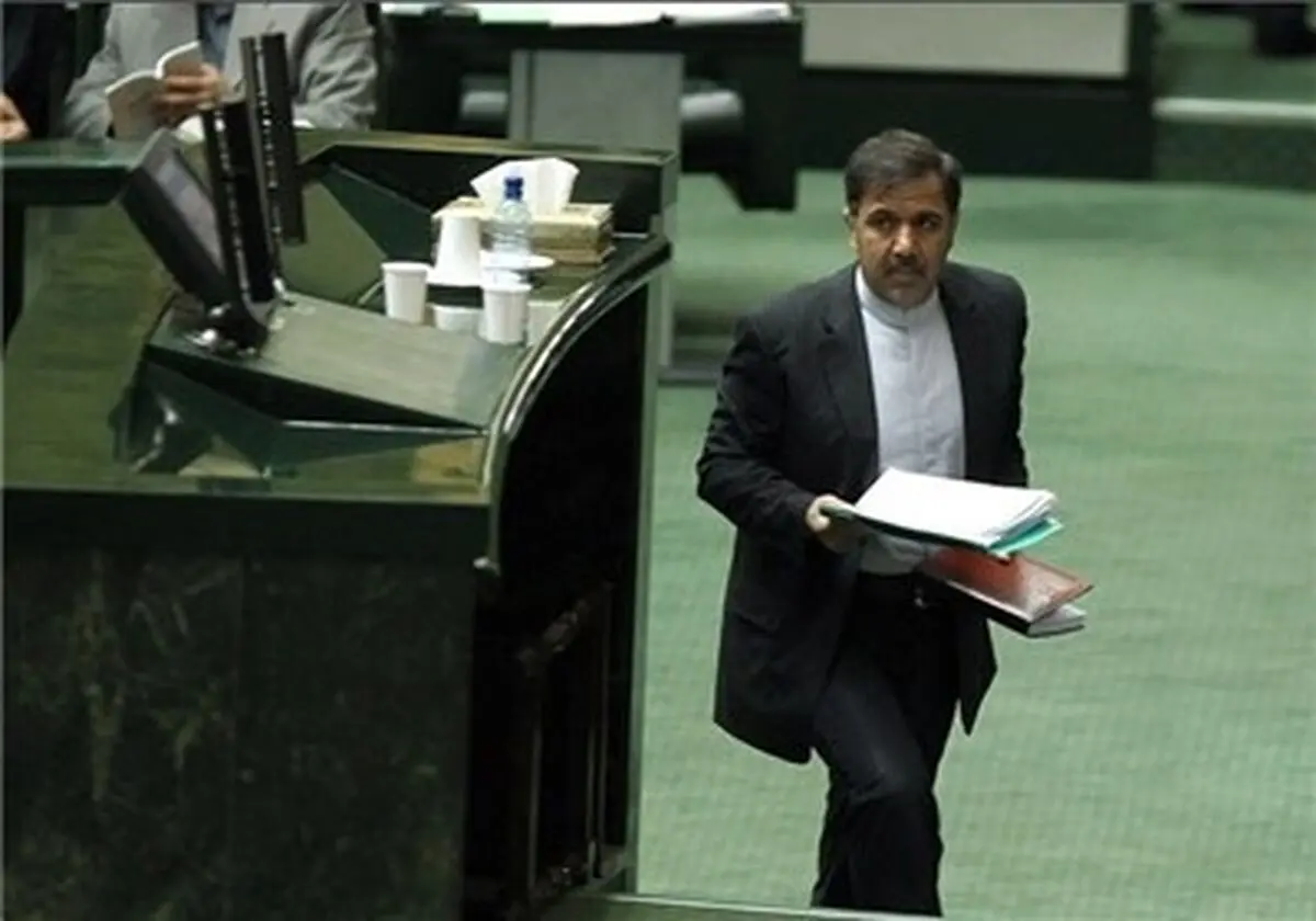 آخوندی:مسکن مهر را بدون هیچ سهمی از بودجه می‌سازیم/نمایندگان قانع 
شدند