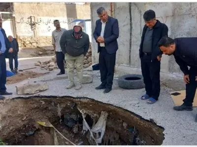 تاکید مدیرکل مدیریت بحران استانداری خوزستان بر رفع سریع علل فرونشست زمین در لالی