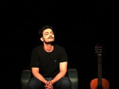 «همه چیز می‌گذرد تو نمی‌گذری» دو اجرایی می‌شود