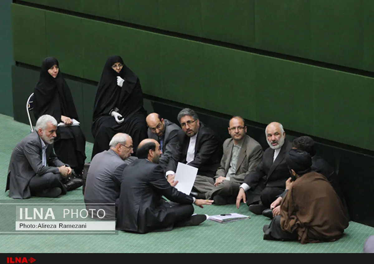 گزارشی از اولین لیست انتخاباتی اصفهان