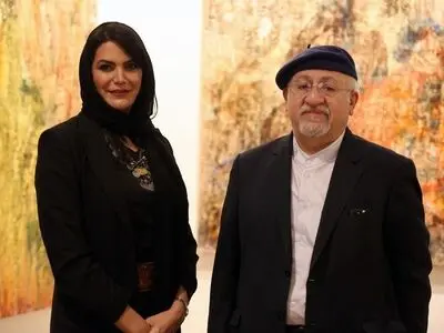 نمایشگاهی که به کامبیز درم‌بخش تقدیم شد/ نقاشی‌هایی شبیه به تحریرهای آوازی/ نگاهی متفاوت به موسیقی، نوازندگان و خنیاگران کردستان 