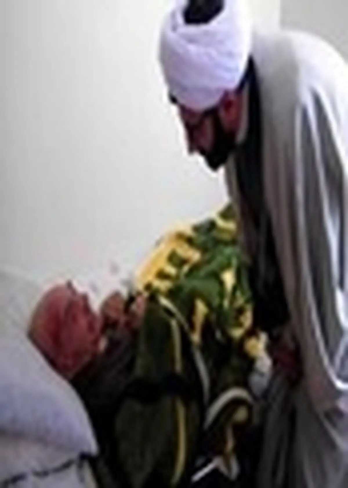 توجه به سالمندان و کم توانان قبل از اینکه یک وظیفه اداری باشد، یک تکلیف شرعی برای مسئولین است