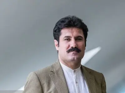 ژنرال‌های اسکندر و مغول نتوانستند نام خلیج فارس را عوض کنند تو که سروانی بیش نیستی!