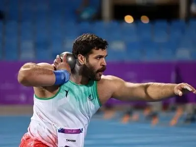 مدال نقره برای پرتاب وزنه ایران