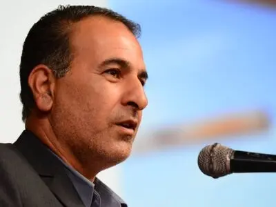 بدهی پیمانکاران به کارگران در خوزستان افزایش یافته است/وزارت کار از تائید پیمانکارانی که بنیه مالی ضعیف دارند، خودداری کند/لزوم بررسی سابقه پیمانکاران قبل از انعقاد قرارداد جدید/دستگاه قضایی به موضوع مرگ کارگر نفتی هویزه ورود کند