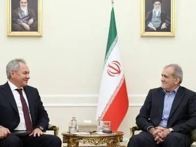 ​دولت چهاردهم همکاری‌ها در مسیر ارتقای سطح روابط با روسیه را با جدیت دنبال می‌کند/ سرگئی شویگو: موضع روسیه برای همکاری در مسائل منطقه‌ای با ایران تغییر نکرده است 