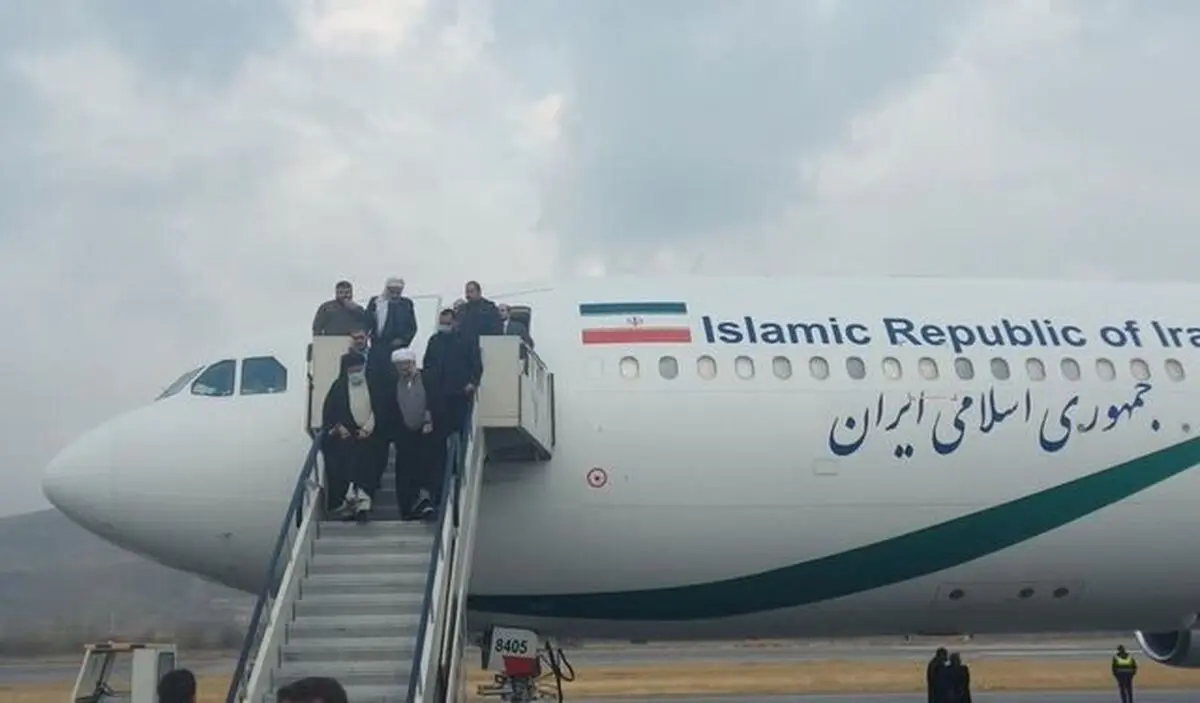 رئیس جمهور وارد سنندج شد