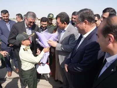  وزیر صنعت، معدن و تجارت وارد آذربایجان‌غربی شد