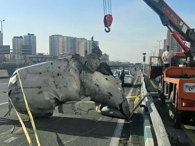 بازگشایی و ایمن‌سازی فوری بزرگراه آزادگان پس از تجاوز جنایتکارانه آمریکایی - صهیونی
